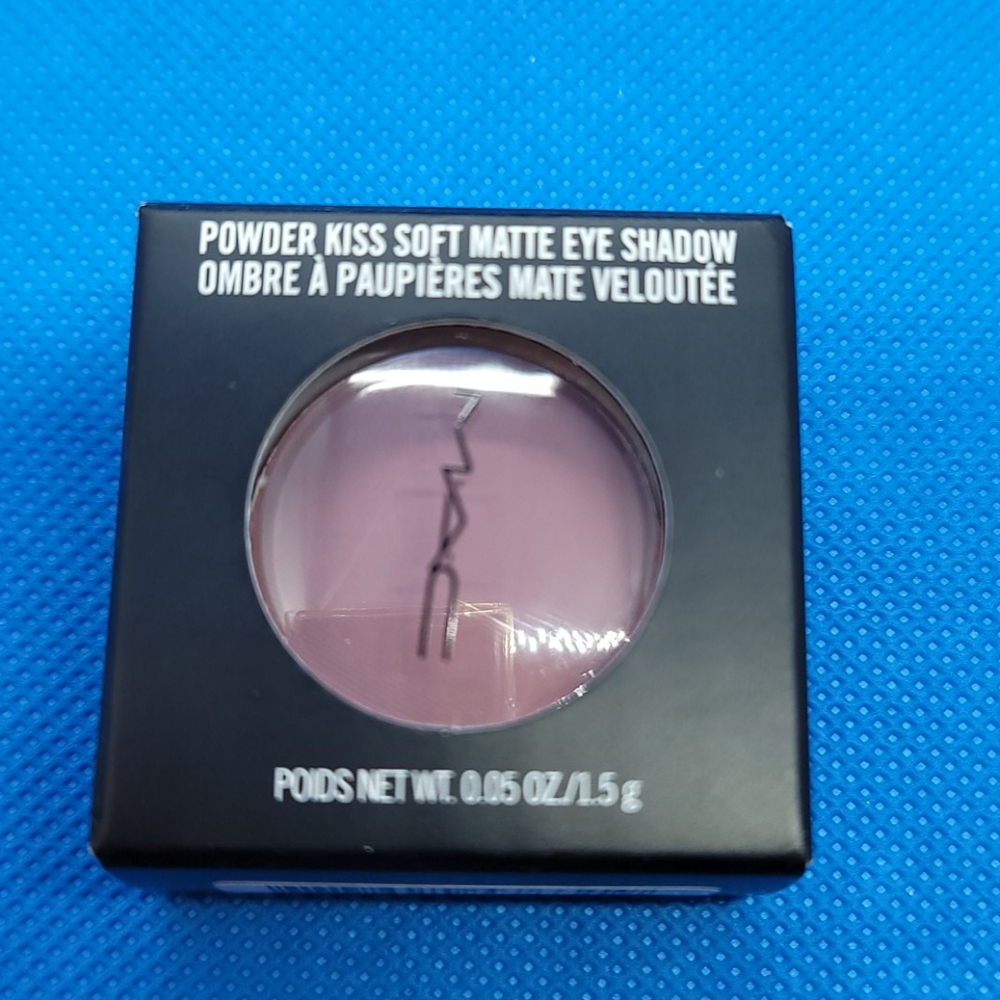 MAC Powder Kiss Soft Matte Eye Shadow RIPENED